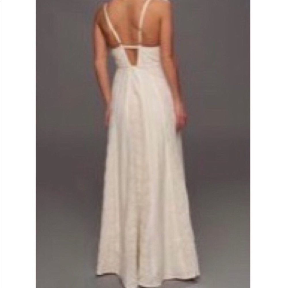 BCBGMAXAZRIA LOURIE DRESS. - Picture 3 of 8